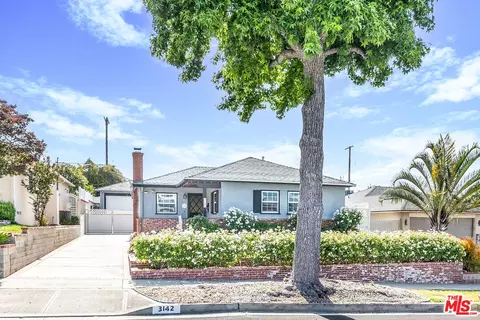 3142 N Naomi St, Burbank, CA 91504