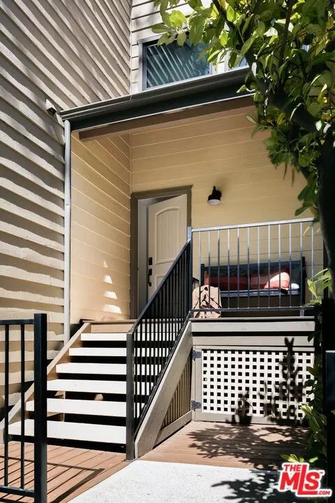 Exterior - 27721 Peninsula Dr #228, Lake Arrowhead, CA 92352 photo 1 of 3