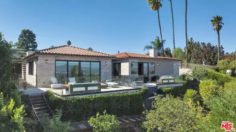 3116 Elvido Dr, Los Angeles, CA 90049