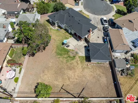 1953 Vuelta Grande Ave, Long Beach, CA 90815