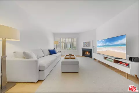 2141 S Bentley Ave #107, Los Angeles, CA 90025