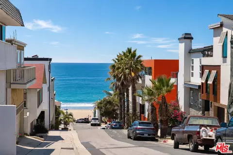 221 36th St, Manhattan Beach, CA 90266