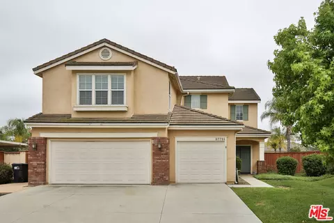 27761 Crestknoll Ct, Murrieta, CA 92563