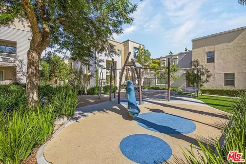 Exterior - 656 Colorado Cir, Carson, CA 90745 photo 18 of 19