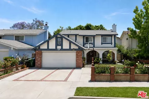10204 Hanna Ave, Chatsworth, CA 91311