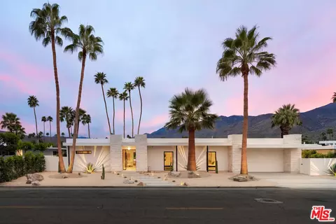 483 E Santiago Way, Palm Springs, CA 92264
