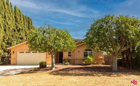 674 Shaw St, Los Alamos, CA 93440