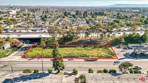 1422 E Imperial Hwy, Los Angeles, CA 90059