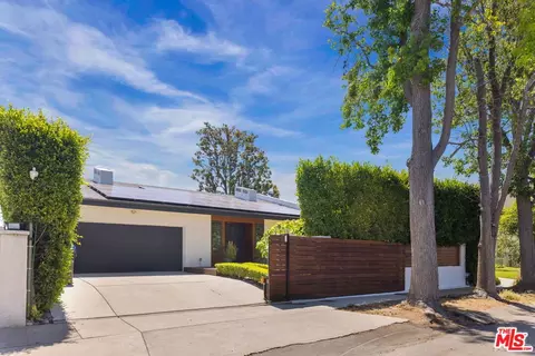 4426 Irvine Ave, Studio City, CA 91602