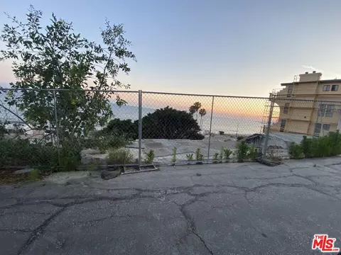 21350 Rambla Vis, Malibu, CA 90265