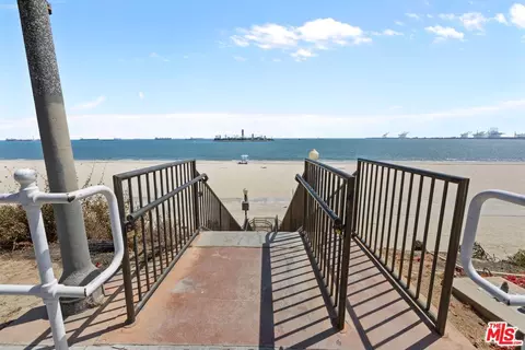 View/Area - 2999 E Ocean Blvd #210, Long Beach, CA 90803 photo 2 of 2