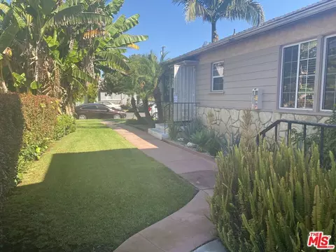 7024 Kittyhawk Ave, Los Angeles, CA 90045