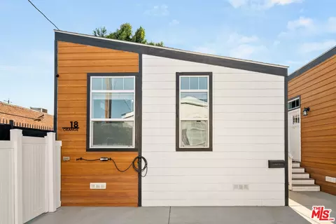 8250 Lankershim Blvd #112, North Hollywood, CA 91605