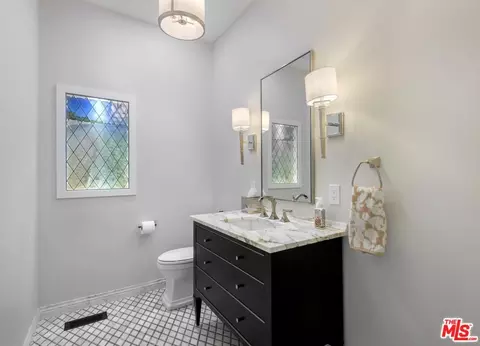1465 E Mountain Dr, Santa Barbara, CA 93108 photo 18