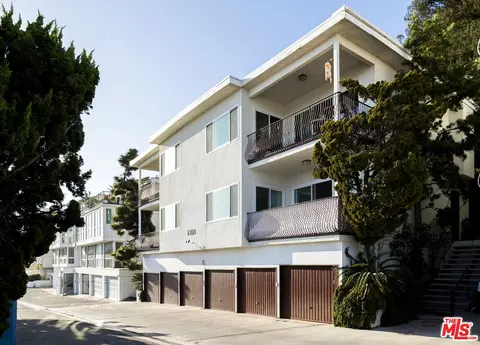 18111 Coastline Dr #1, Malibu, CA 90265