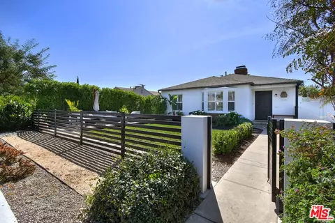 14418 Collins St, Sherman Oaks, CA 91401
