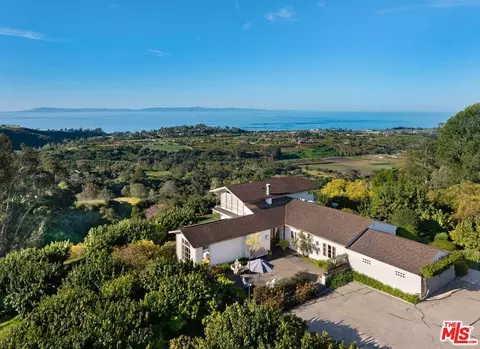 7401 Shepard Mesa Rd, Carpinteria, CA 93013