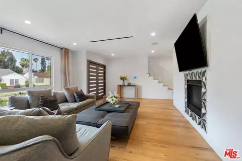 5528 Marburn Ave, Los Angeles, CA 90043