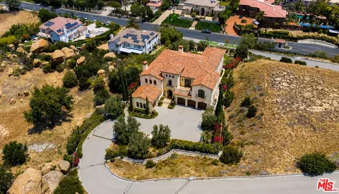 11629 Poema Pl, Chatsworth, CA 91311