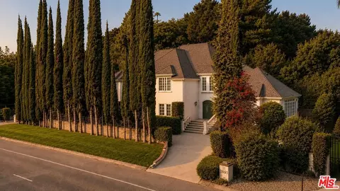 3891 Sepulveda Blvd, Sherman Oaks, CA 91403