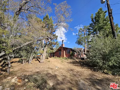 845 Moreno Ln, Sugarloaf, CA 92386 photo 20