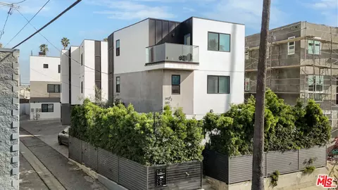 1414 S Orange Dr, Los Angeles, CA 90019