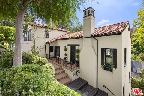 5826 Tuxedo Ter, Los Angeles, CA 90068