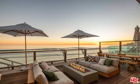 Exterior - 31376 Broad Beach Rd, Malibu, CA 90265 photo 5 of 6