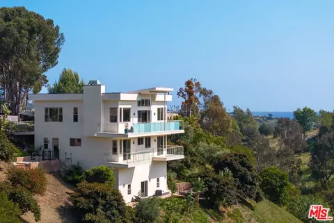 5787 Calpine Dr, Malibu, CA 90265