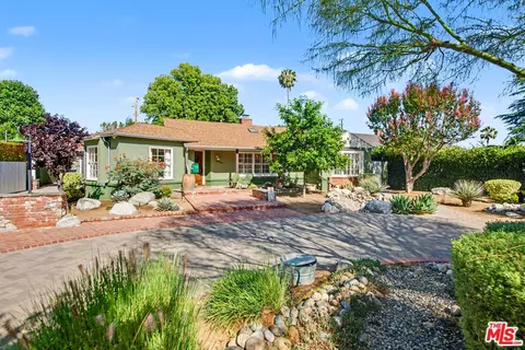 6454 Orion Ave, Van Nuys, CA 91406
