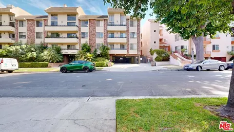 14569 Benefit St #102, Sherman Oaks, CA 91403