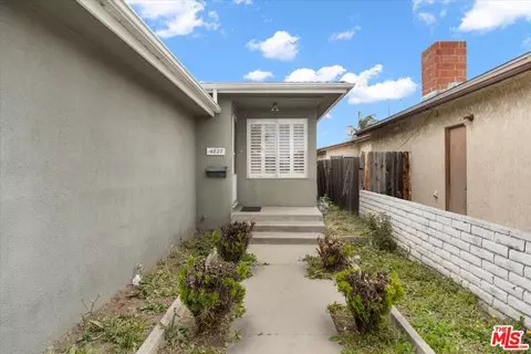 4827 W 134th St, Hawthorne, CA 90250