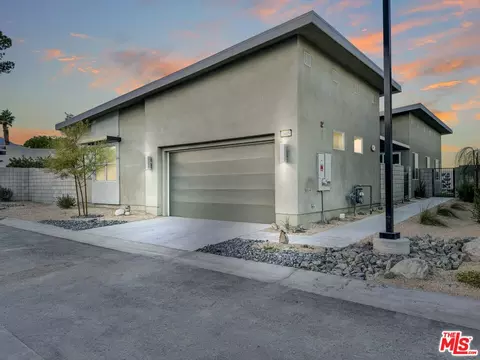 1605 Candela Ct, Palm Springs, CA 92264