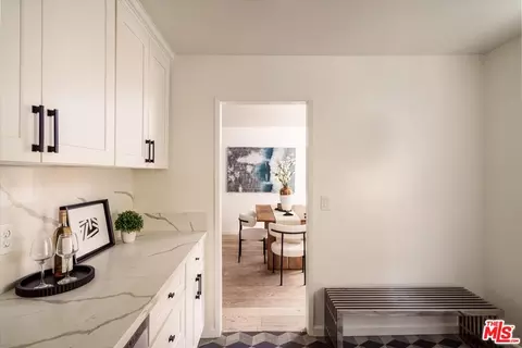 Entry Way - 9761 Via Pavia, Burbank, CA 91504 photo 3 of 3