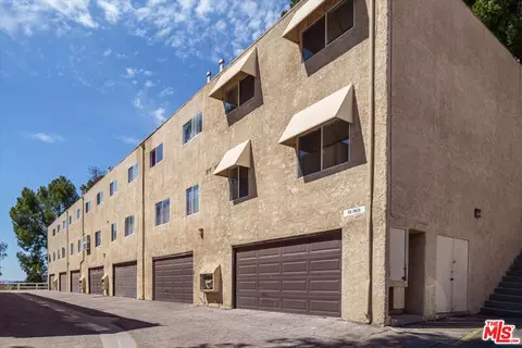 Exterior - 9761 Via Pavia, Burbank, CA 91504 photo 3 of 4