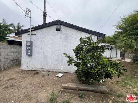 Exterior - 924 E H St, Ontario, CA 91764 photo 6 of 8