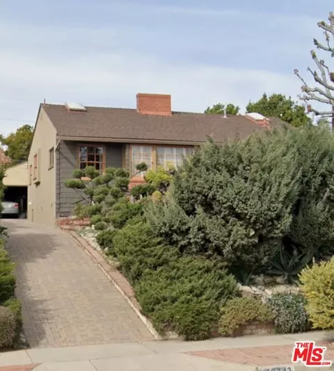 10743 National Pl, Los Angeles, CA 90034