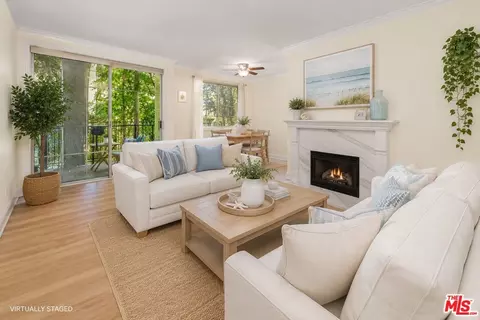 1375 Kelton Ave #104, Los Angeles, CA 90024