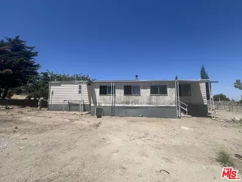 9574 Via Verde Ave, Pinon Hills, CA 92372