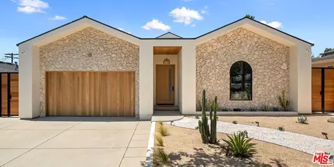 6342 W 77th St, Los Angeles, CA 90045
