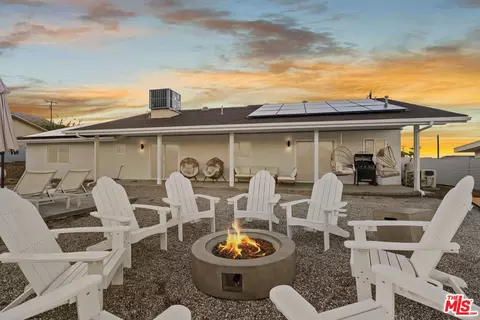Exterior - 7845 Elwood St, Joshua Tree, CA 92252 photo 15 of 20