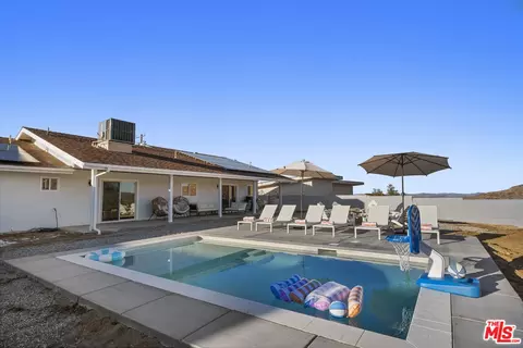 Exterior - 7845 Elwood St, Joshua Tree, CA 92252 photo 5 of 20