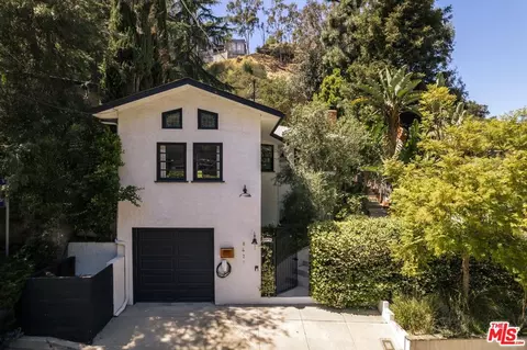 8421 Kirkwood Dr, Los Angeles, CA 90046