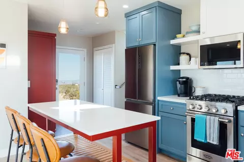 Kitchen - 674 Gerber Ave, Landers, CA 92285 photo 10 of 15