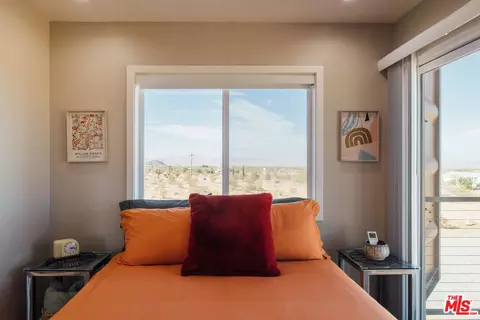 Bedroom - 674 Gerber Ave, Landers, CA 92285 photo 6 of 8
