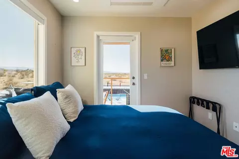 Bedroom - 674 Gerber Ave, Landers, CA 92285 photo 3 of 8