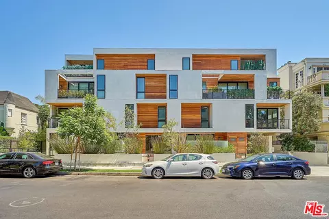 132 N Swall Dr #301, Los Angeles, CA 90048