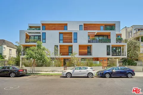 132 N Swall Dr #301, Los Angeles, CA 90048