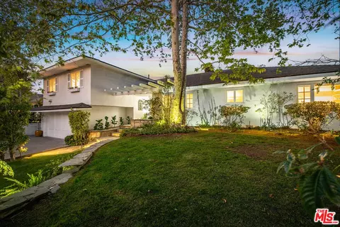 3420 Wrightview Dr, Studio City, CA 91604