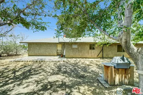 Exterior - 10314 E Ave, Littlerock, CA 93543 photo 7 of 8